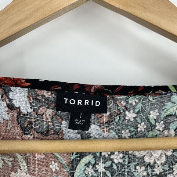 Torrid Top Size 1 Womens Black Red Lenny Floral Babydoll Blouse Boho Slub Tie - Picture 3 of 8